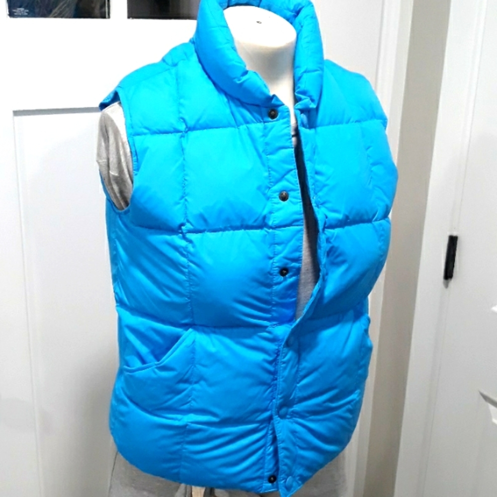 Lands End girls light blue button down vest. Size 10 - 12 girls